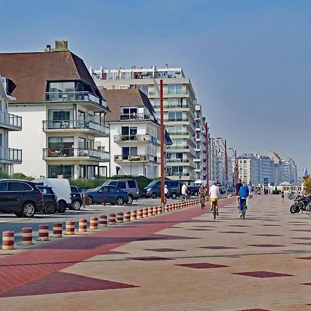 Апартаменты In Near Het Zoute District