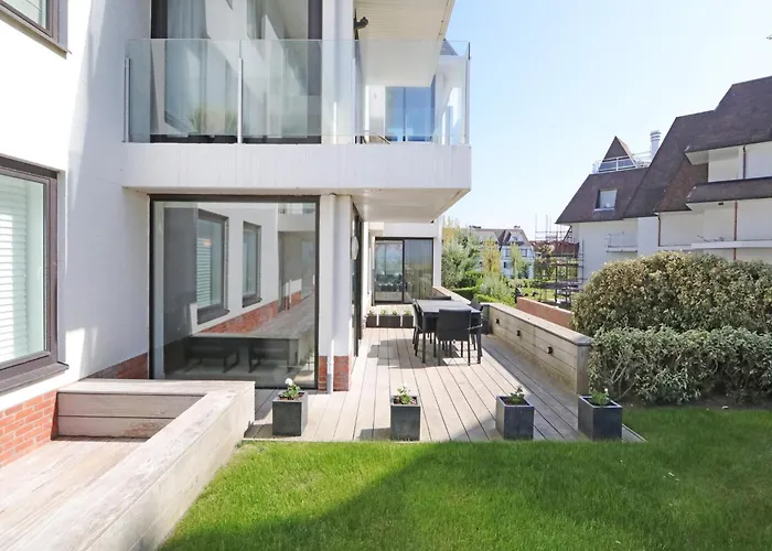 In Near Het Zoute District * Knokke-Heist